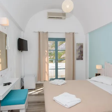 爱里斯精品酒店 Kamári