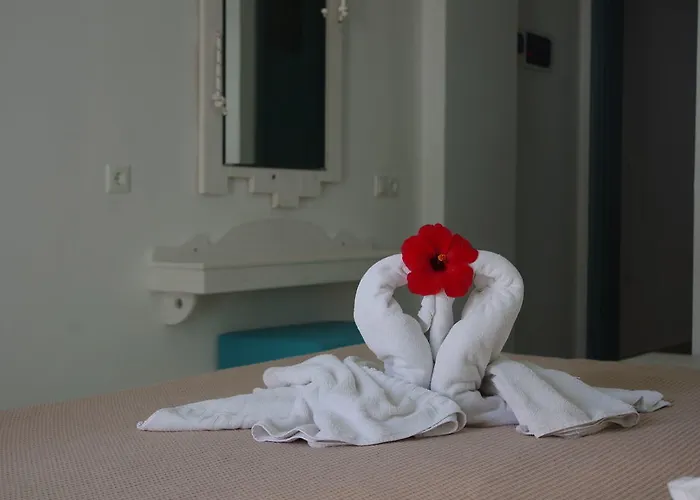 爱里斯精品酒店 Kamári