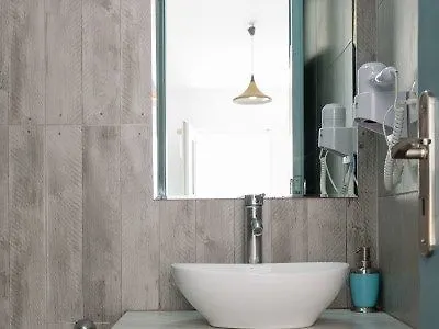 爱里斯精品酒店 Kamári