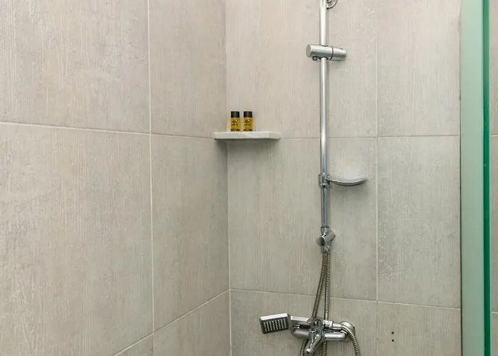 爱里斯精品酒店 Kamári