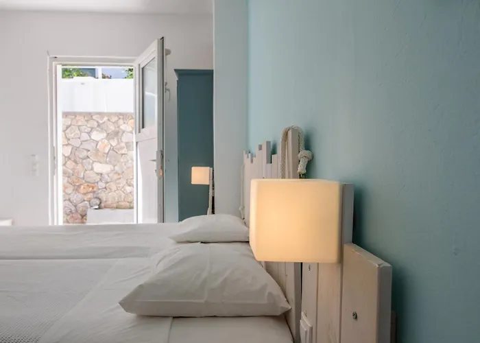 Hotell Iris Boutique Kamári