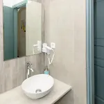 Iris Boutique Hotel 3*