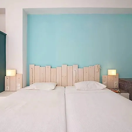 Iris Boutique Hotel