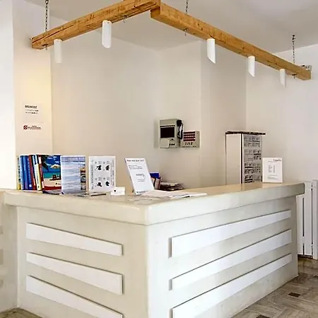 Iris Boutique