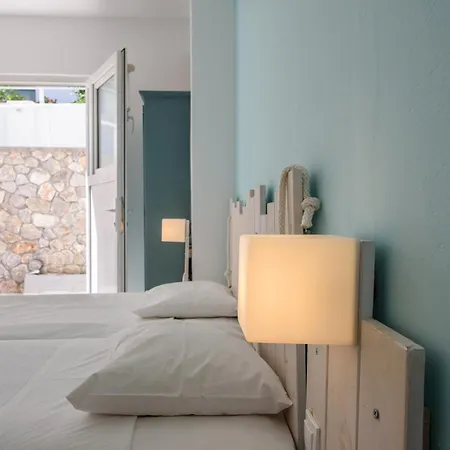 Hotel Iris Boutique Kamári