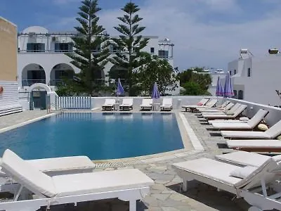 Iris Boutique Kamari (Santorini)