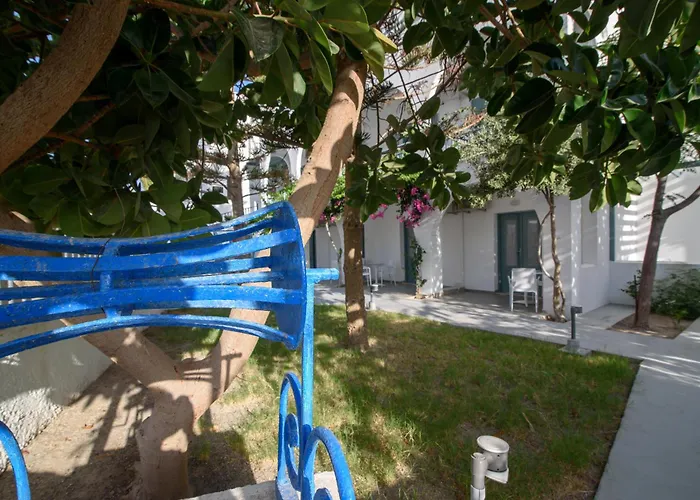 Iris Boutique 3* Kamari (Santorini)