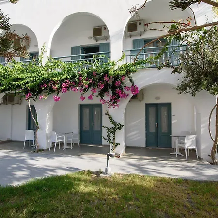 Iris Boutique Hotel